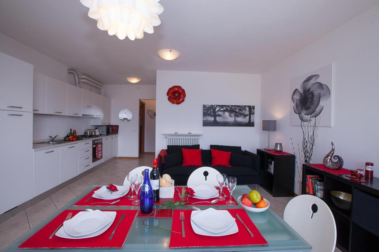 Vista D'Oro Apartments 佩尔莱多 外观 照片